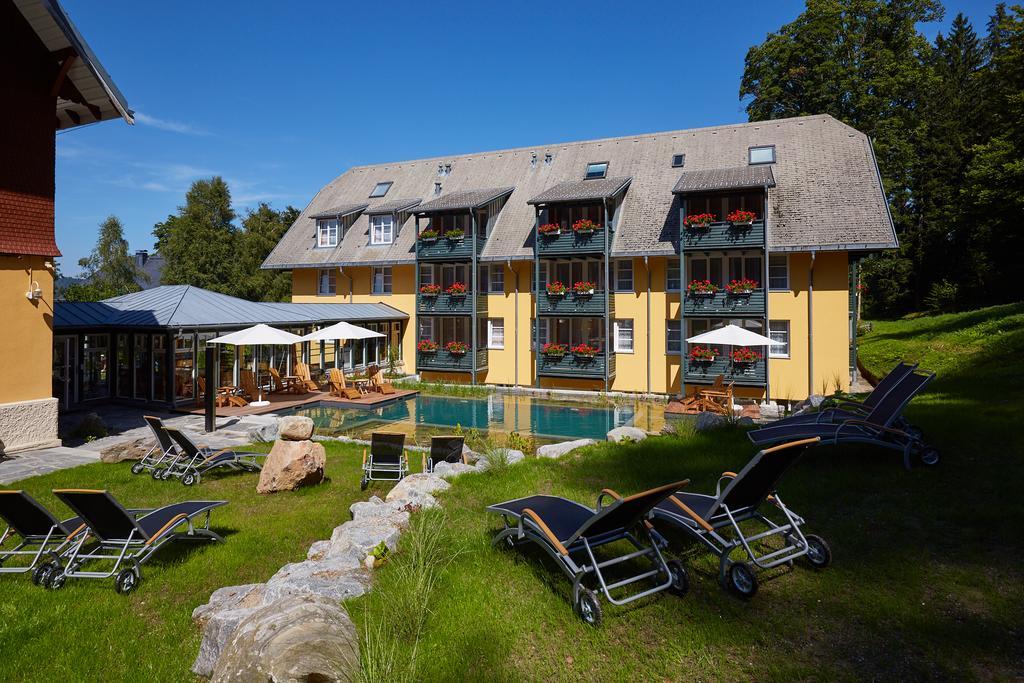 Ferien Residenz Bergfried Otel Hinterzarten Dış mekan fotoğraf